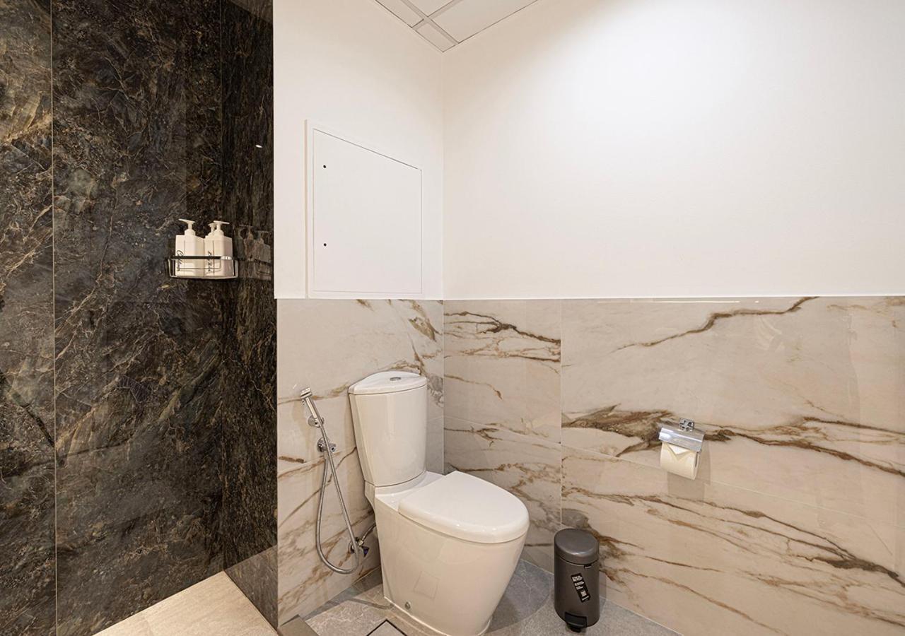 Luxury Beachfront 2Bd Apt, Shams, Jbr ドバイ エクステリア 写真