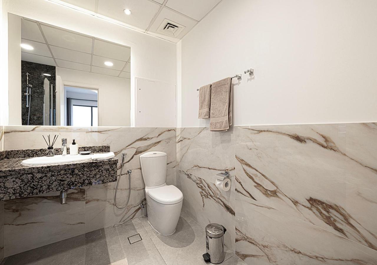 Luxury Beachfront 2Bd Apt, Shams, Jbr ドバイ エクステリア 写真