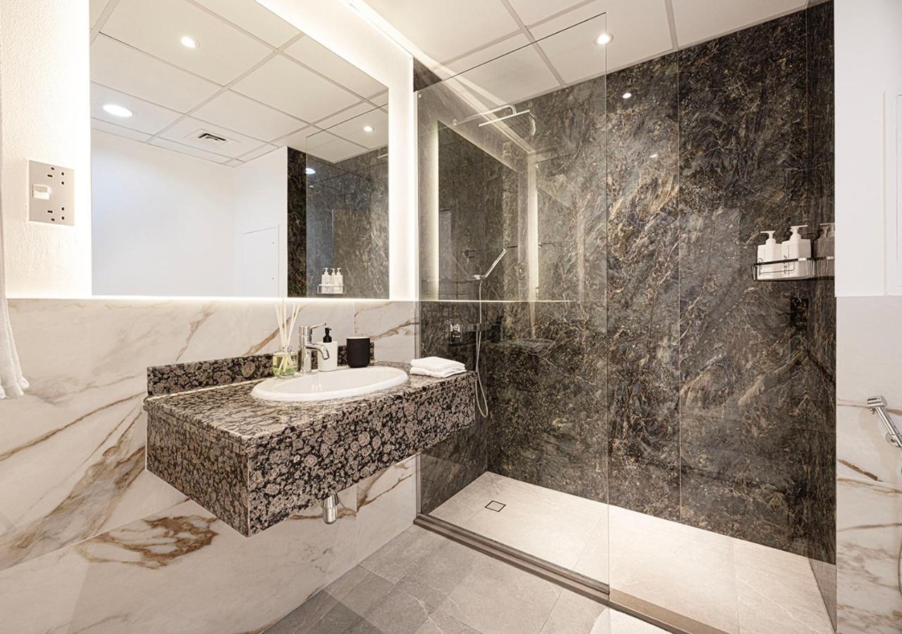 Luxury Beachfront 2Bd Apt, Shams, Jbr ドバイ エクステリア 写真